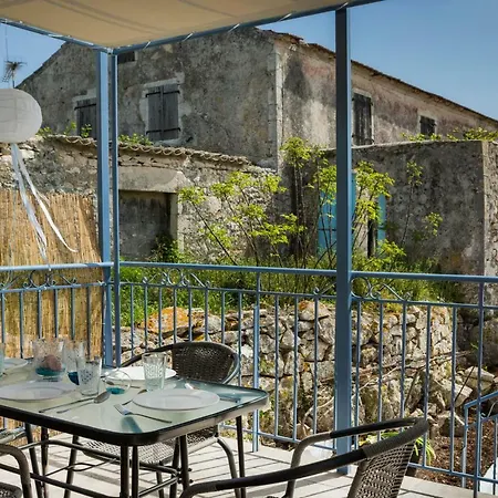 Casa Tselente شقة